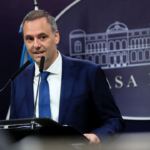 Renunció-Manuel-Adorni