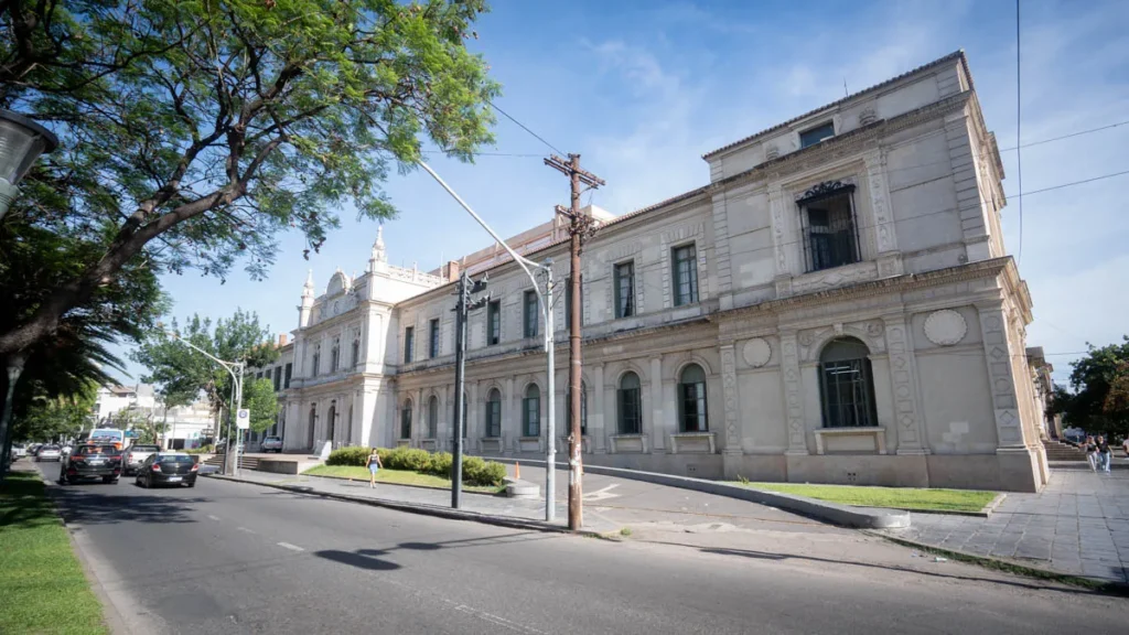 universidad-nacional-del-litoral-unl_dsc06877_mth_1200
